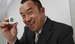 曾志伟吃瓜看娱乐圈,揭秘明星幕后故事